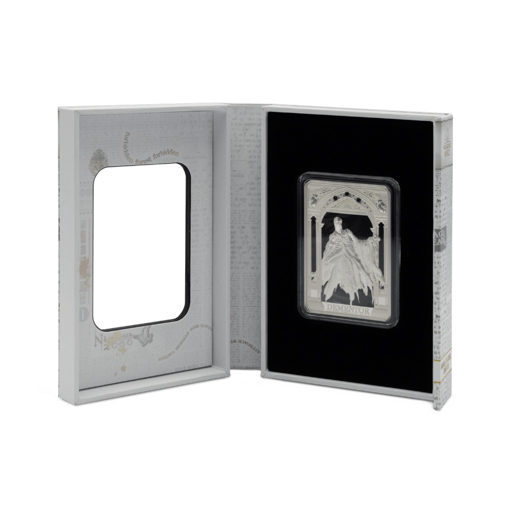 Harry Potter™ Magical Creatures Dementor Silver Coin box agoro