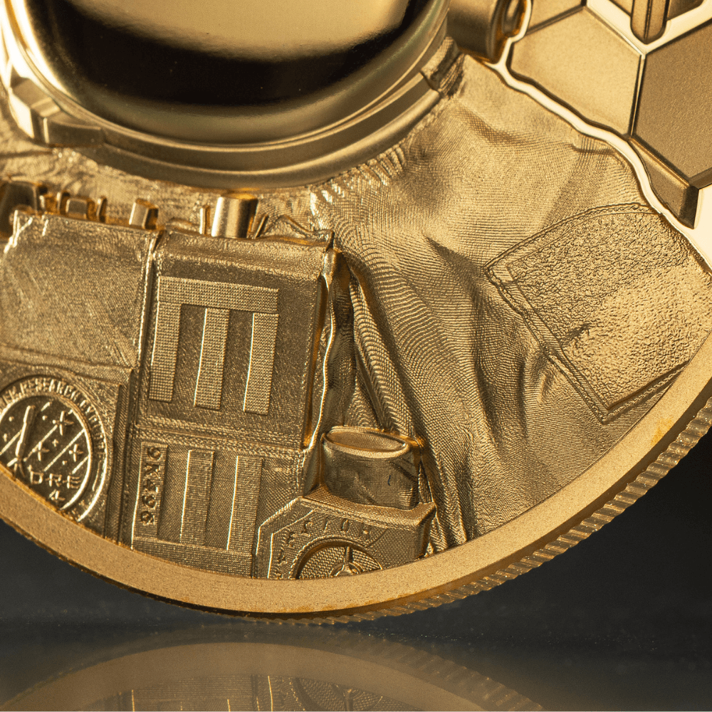 ASTRONAUT Real Heroes 1 Oz Gold Coin $250 Cook Islands 2024 - PARTHAVA COIN