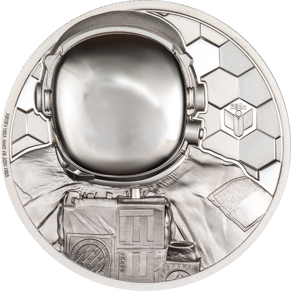 ASTRONAUT Real Heroes 1 Oz Platinum Coin $250 Cook Islands 2024