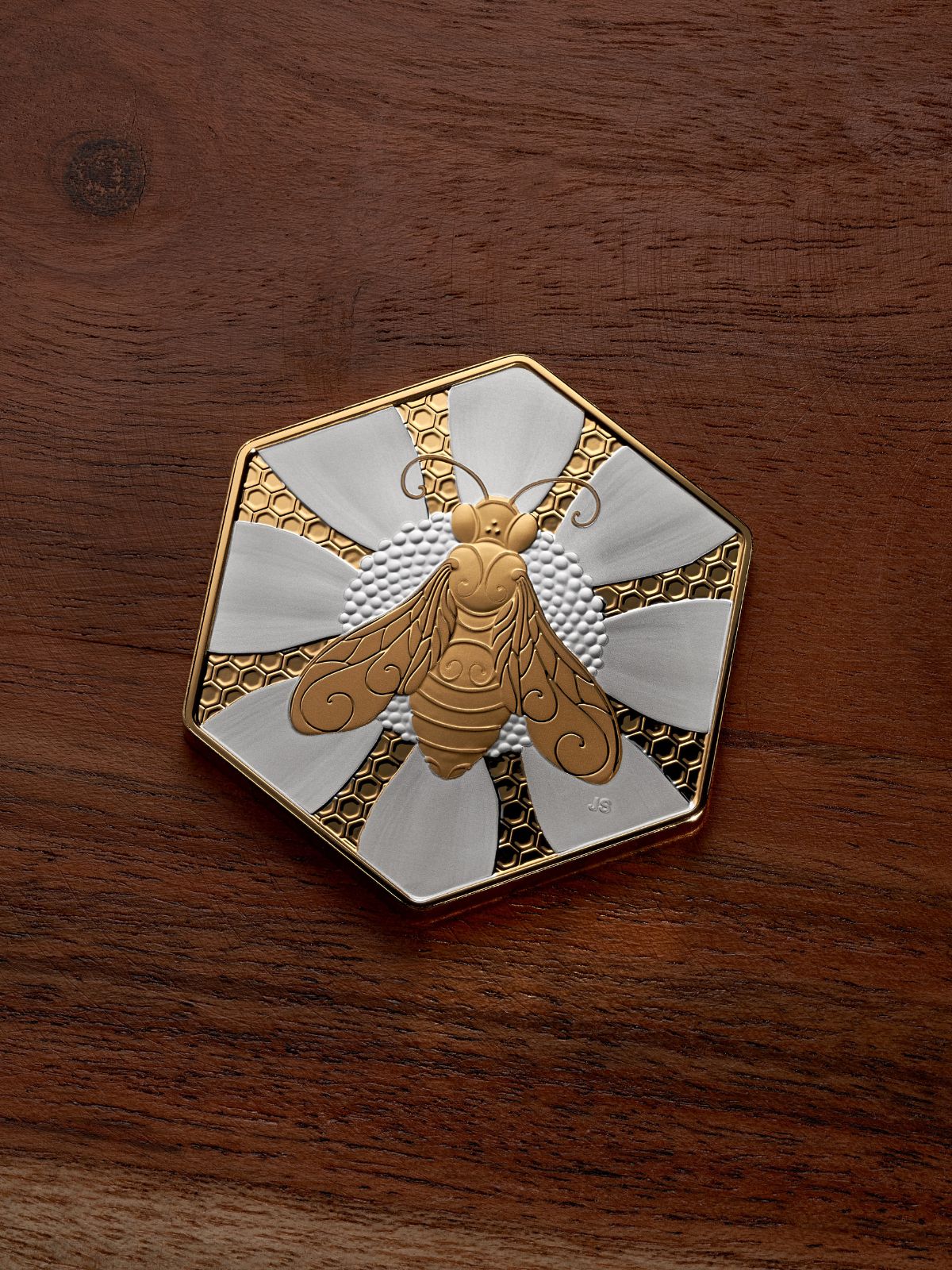 RCM Nature’s Delight: Honey Bee – 1 oz. Fine Silver Coin