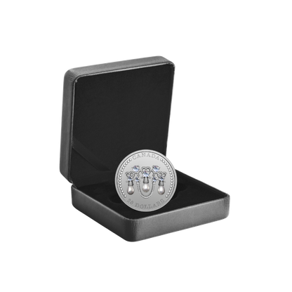 HER MAJESTY QUEEN ELIZABETH II LOVER KNOT TIARA 1 Oz Silver Coin $20 Canada 2021