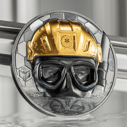 COAST GUARD Real Heroes 5 Oz Gold Coin $500 Cook Islands 2023 - PARTHAVA COIN