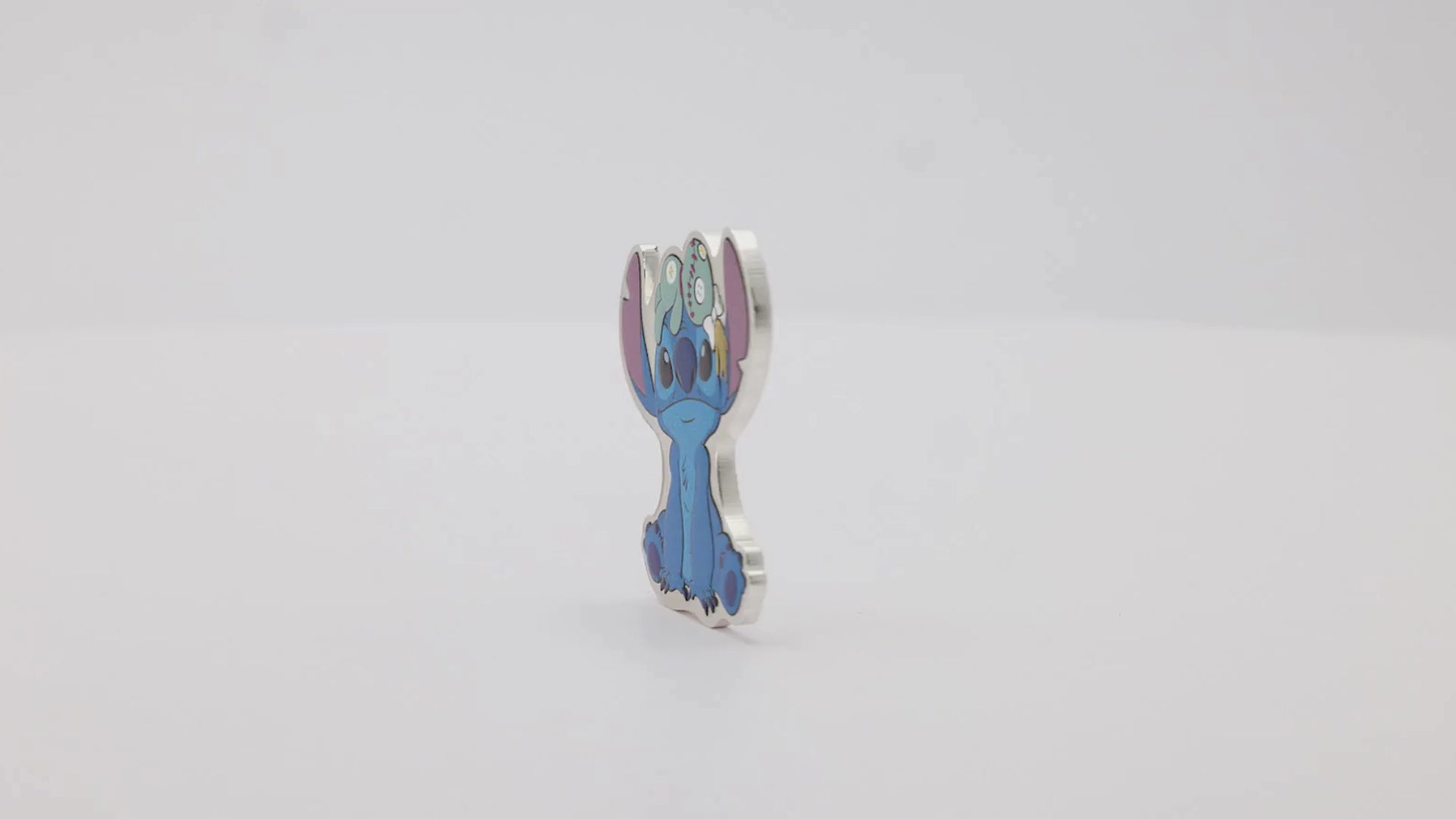 Load video: Disney Stitch Ohana Silver Coin video - Agoro